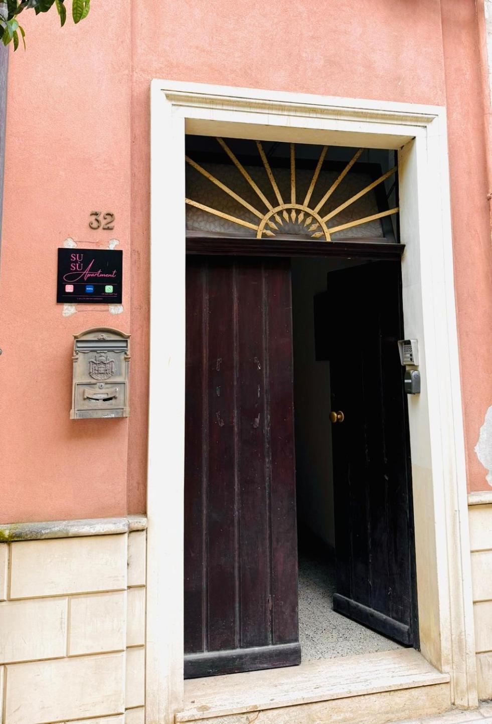 Susu Apartment Brindisi Kültér fotó